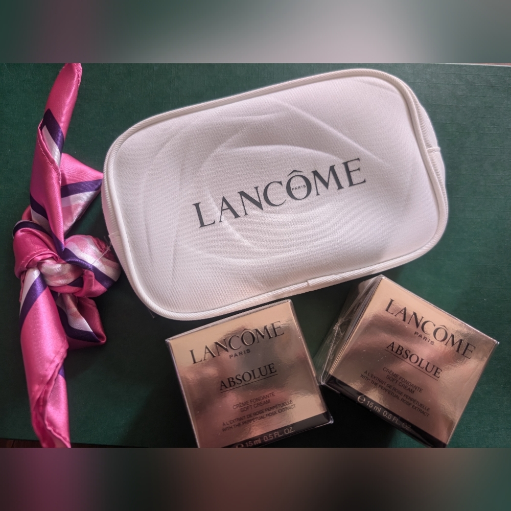 Brand New set Of Two Absolue Cream And Make Up Pouch
